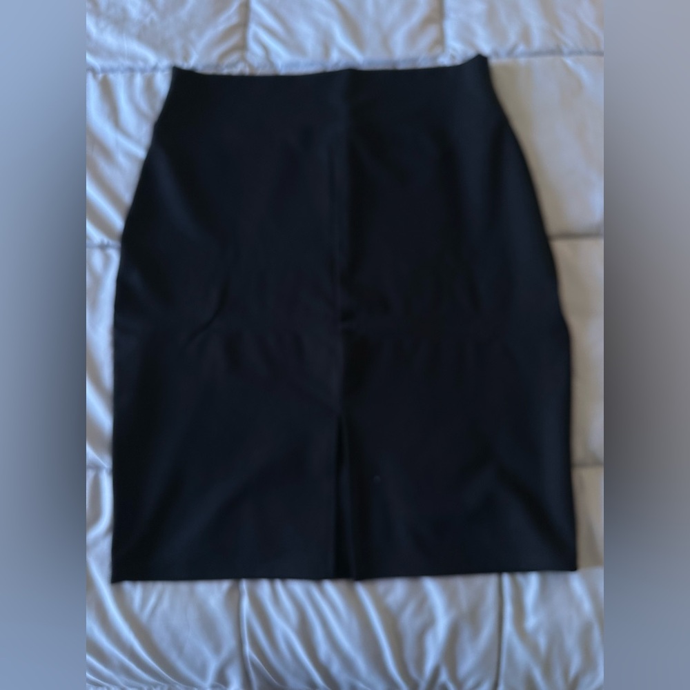 Hybrid & company Black Tailored Pencil Skirt
